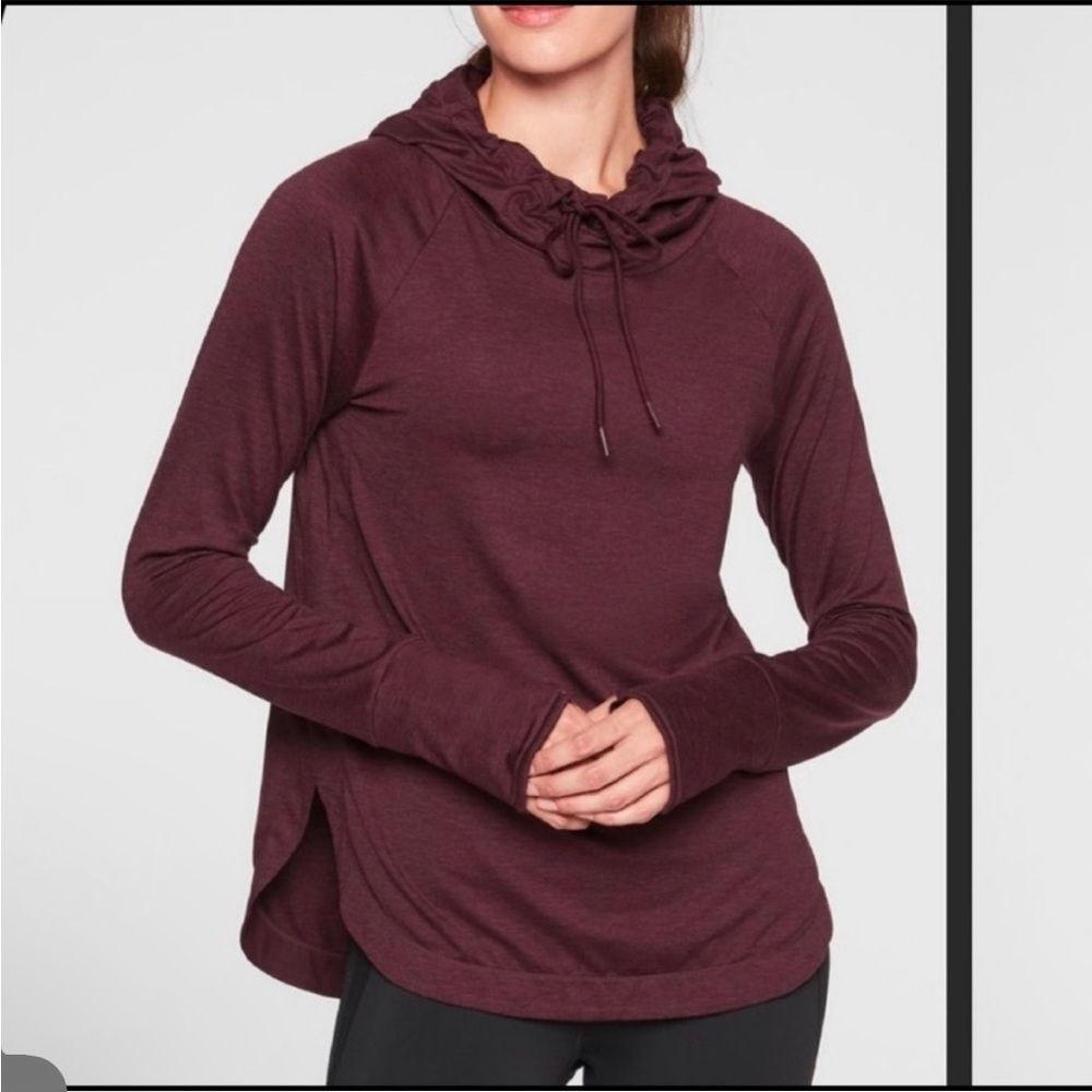 Athleta Women's Uptempo Hoodie Sweatshirt in Burgundy Sz. Small Style 382882